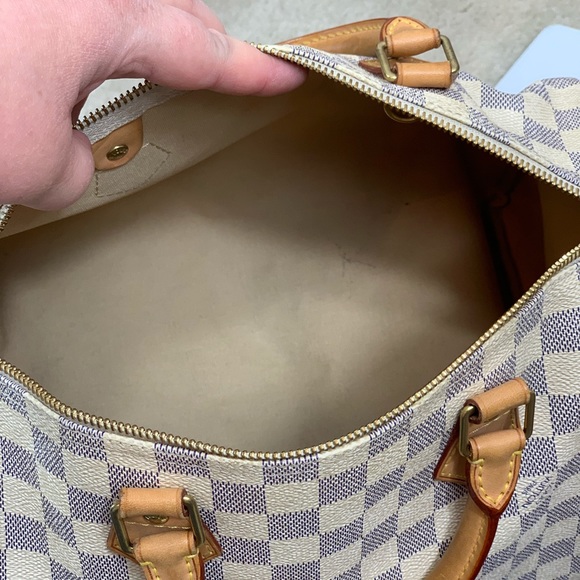 Authentic Louis Vuitton Damier Azur Speedy 30 - Picture 6 of 8